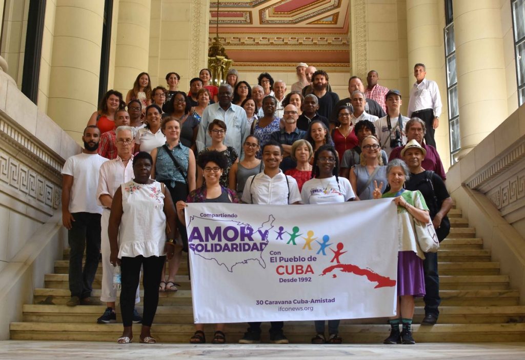 Los integrantes del grupo de solidaridad conocieron la labor de los miembros de la Asamblea Nacional del Poder Popular.