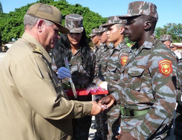 Este 15 de julio se conmemora el aniversario 55 de la construcción de la Unión de Jóvenes Comunistas en las Fuerzas Armadas Revolucionarias.