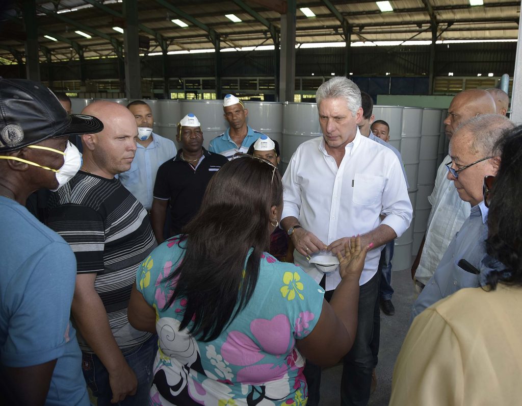 promover el desarrollo profesional y la actualización de los conocimientos, así como mejorar el sistema de innovación y la distribución de ingresos, son directrices estratégicas para solucionar las problemáticas del empleo en el país.