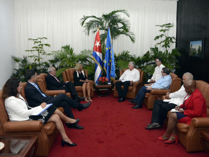 En un ambiente cordial, dialogaron sobre la reciente realización del segundo Consejo Conjunto entre Cuba-Unión Europea y la instrumentación del Acuerdo de Diálogo Político y Cooperación