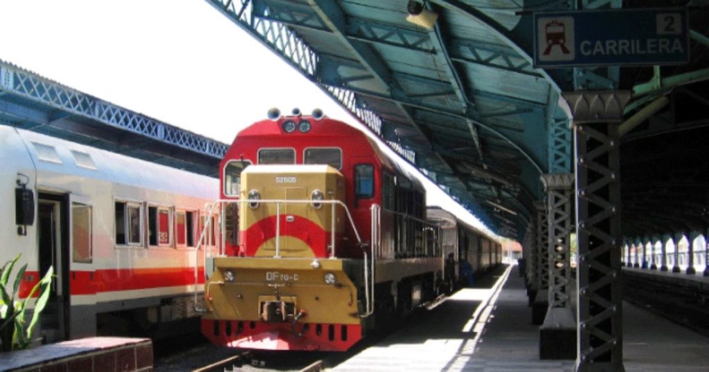 La transportación de pasajeros es la parte más visible por su impacto social del encargo estatal de la Unión de Ferrocarriles de Cuba (ufc) y hacia donde también se concentran las inversiones en el sector.