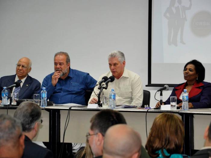 La ministra presidenta del Banco Central de Cuba, Marta Sabina Wilson, al presentar el informe, llamó la atención sobre las prioridades de trabajo de la banca cubana en 2020, relacionadas con el ordenamiento monetario del país y la política financiera.