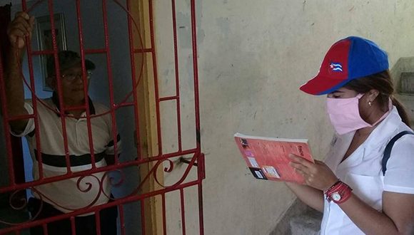 Un ruso procedente de Francia. Una cubana de 91 años contacto de 4 turistas canadienses en estado estable ingresada en el hospital Naval de La Habana. Un cubano de 57 años, que arribó a Cuba procedente de España. Un francés de 57 años ingresado en Villa Clara. Un cubano de 31 años de Villa Clara procedente de España.