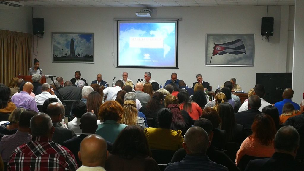 revisión de carpeta de inversión extranjera