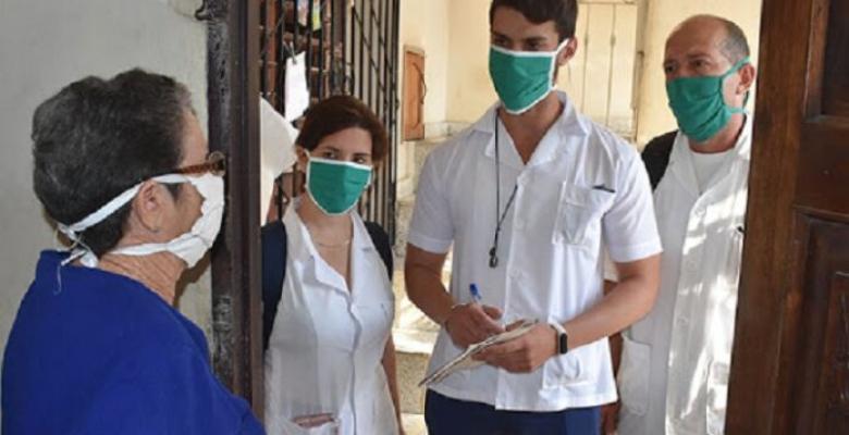 Sylvain Aldighieri, gerente de incidente para COVID-19, resaltó en conferencia continental a la Isla, donde el rastreo de contactos, combinado con otras actividades, han permitido una reducción de la tasa de incidencia durante las últimas semanas.