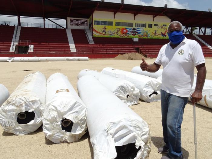 Dotada de una de las generaciones de terreno sintético más avanzadas del mundo, Santiago de Cuba podrá contar con la más moderna instalación de fútbol del país, en el estadio del complejo deportivo Antonio Maceo.