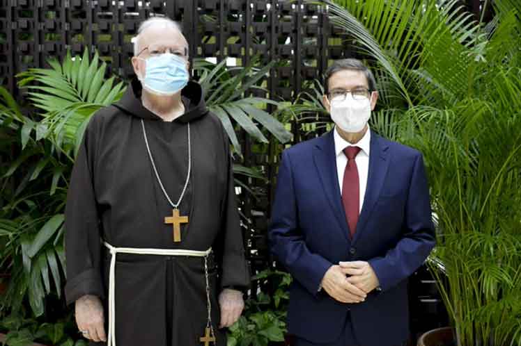 El canciller Bruno Rodríguez agradeció pronunciamientos emitidos por la Conferencia de Obispos católicos de los Estados Unidos a favor de la mejoría de las relaciones bilaterales con Cuba, informó este jueves el Ministerio de Relaciones Exteriores.