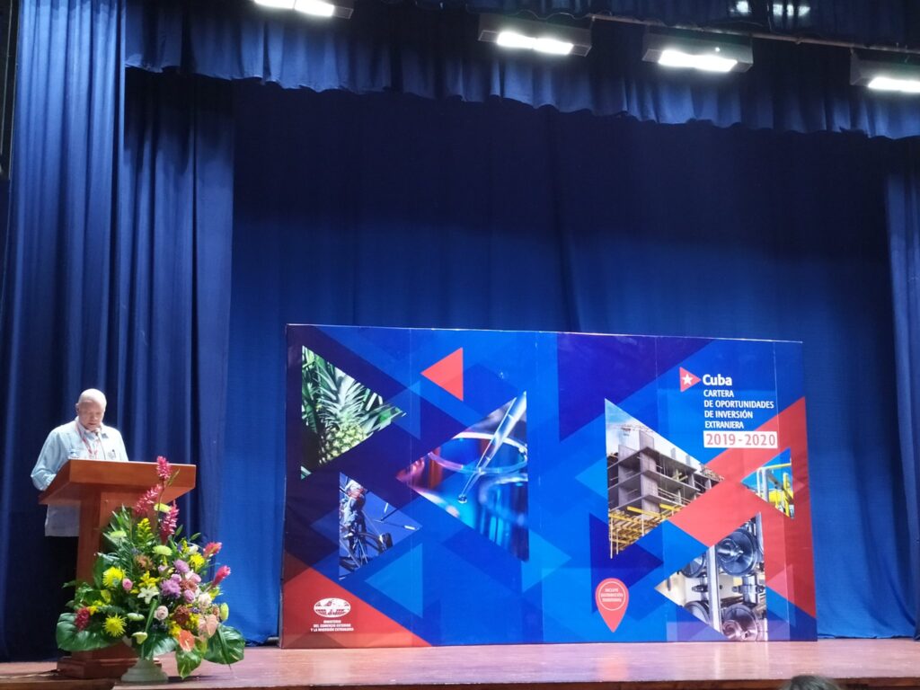 La mayor de las Antillas cuenta hoy con una nueva Cartera de Oportunidades para la Inversión Extranjera en su territorio conformada por 678 proyectos, 175 más que la precedente, la cual fue aprobada por el Consejo de Ministros.