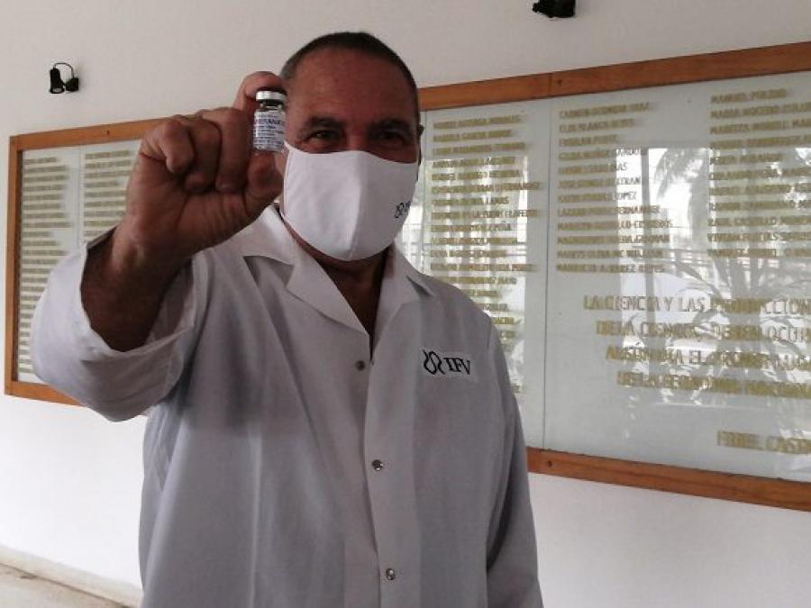 En mayo de 2020 un grupo de estudiosos realizaron investigaciones para buscar soluciones a la situación sanitaria que vivía el mundo y darle al país soberanía de una vacuna contra la Covid 19 , llamado que hiciera el presidente cubano Miguel Díaz- Canel.