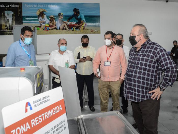 El primer ministro Manuel Marrero Cruz aseguró este jueves que en Cuba se ha trabajado de manera intensa para reabrir, el próximo lunes 15 de noviembre, las fronteras de la Isla y el turismo internacional.