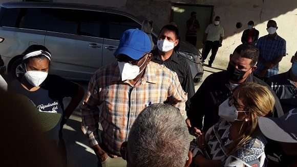 El vicepresidente cubano calificó de loables los resultados del colectivo laboral de la fábrica de Conservas de Yara, en la oriental provincia de Granma, a donde llegó en visita gubernamental.